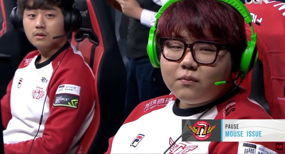 这一点显得 这一点显得